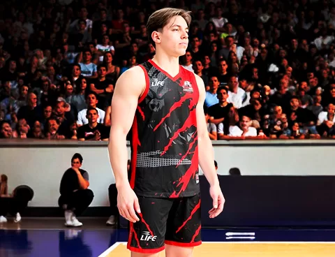 Uniformes de baloncesto personalizados