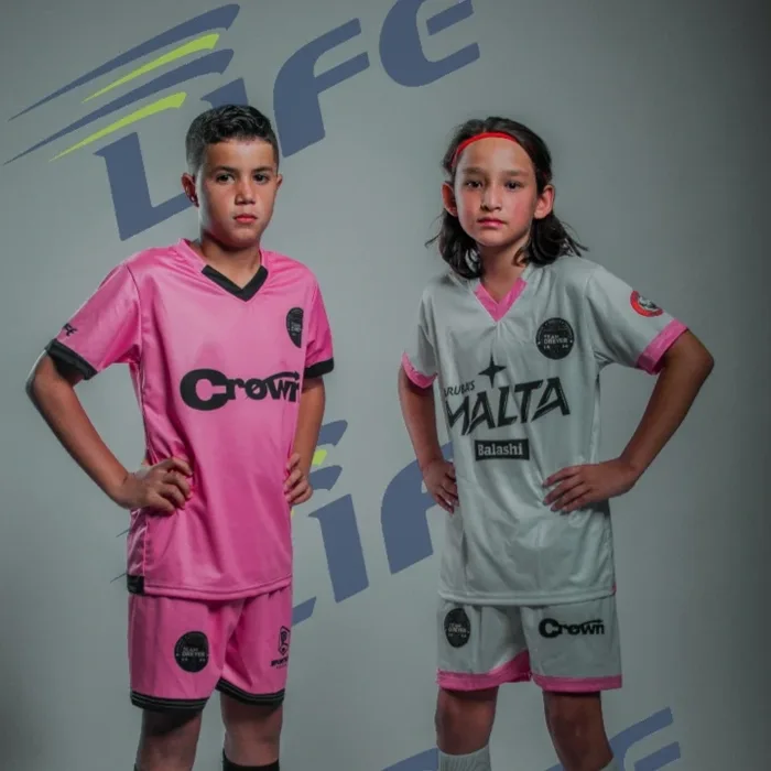 Niños uniformes deportivos Life Deportes